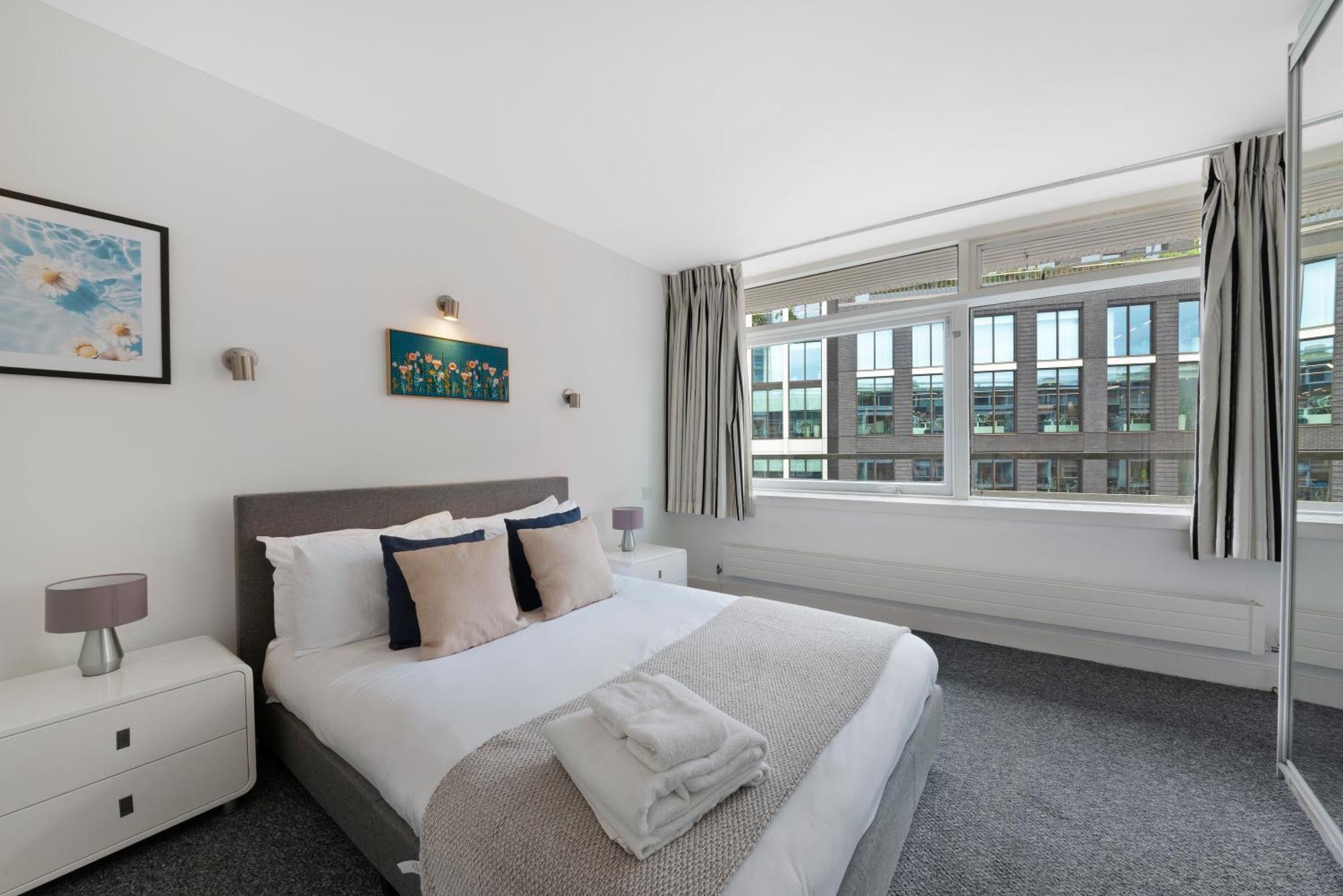 2 Bed Apartment- Central London- Lift & Balcony Exterior photo